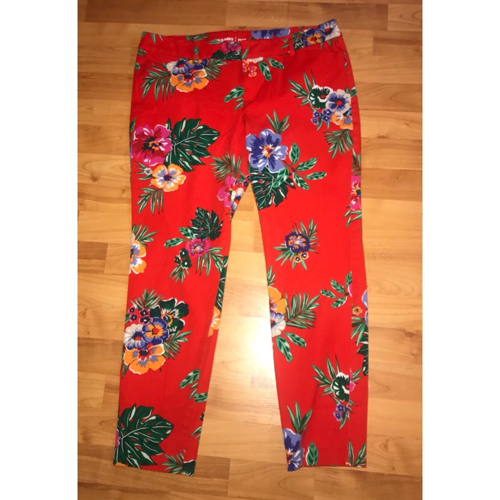 Old Navy size 14 pixie mid rise pants